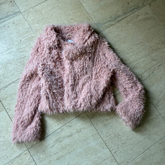 Selfie Pink Fuzzy Jacket - Picture 2 of 9